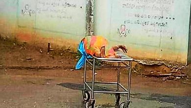 వరంగల్ లో ఘోర సంఘటన, family left deadbody at hospital